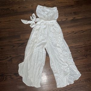 *NEVER WORN* Ocean drive white strapless jumpsuit